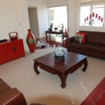 Norx-Cyril-French-Flat-Bush-03-Livingroom